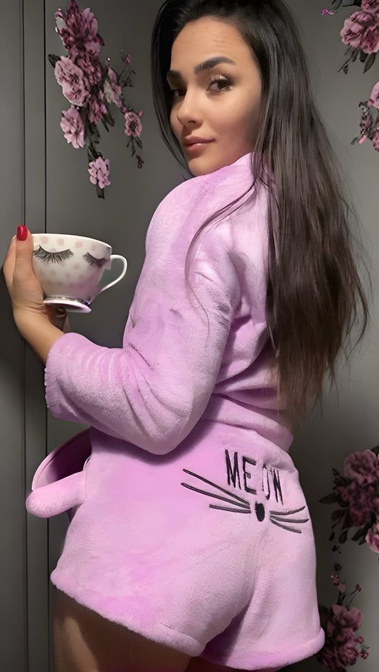 Women Velvet Teddy Pyjamas Set With "Meow" Slogan