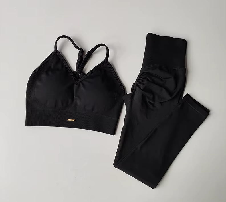 Lifting Yoga Set