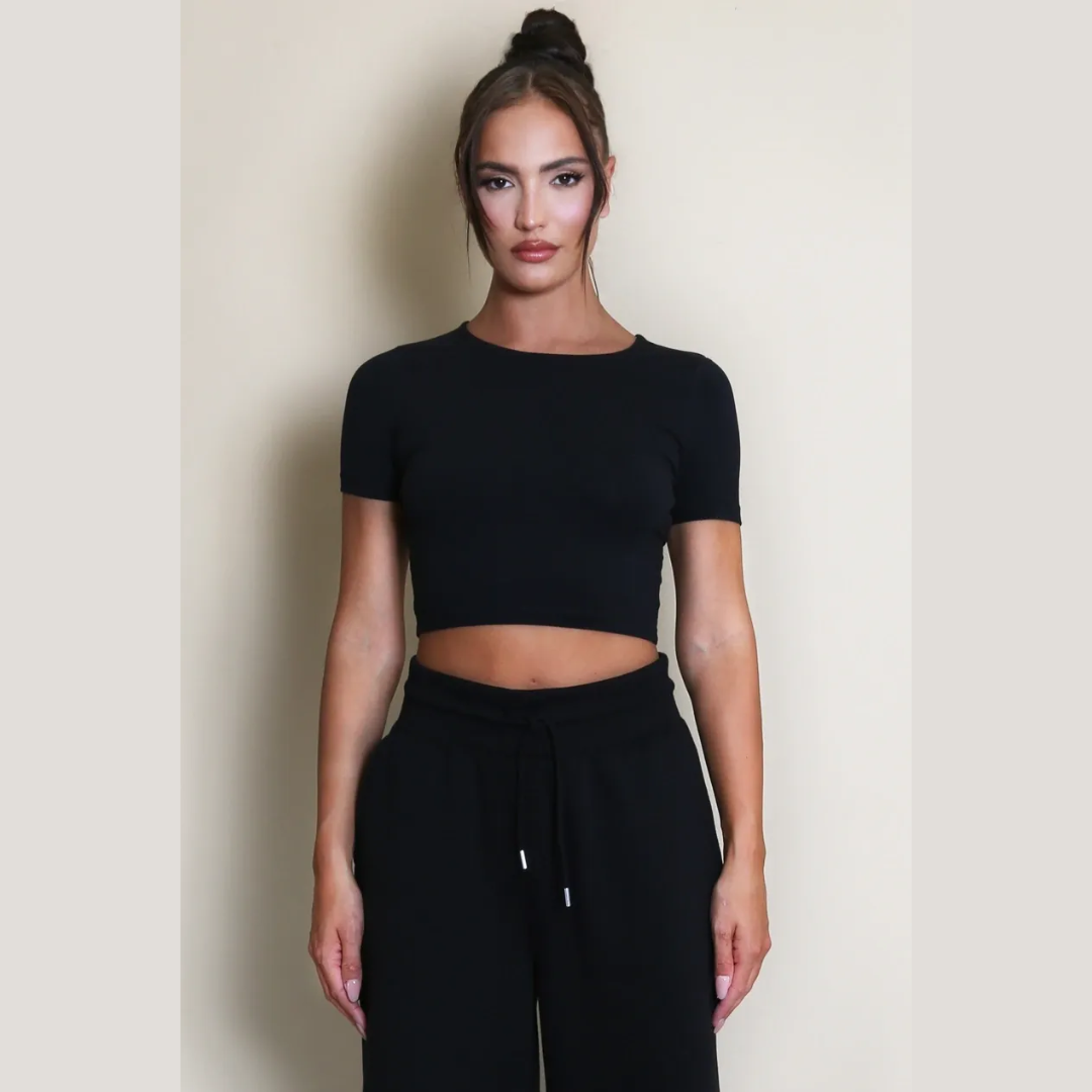 Basic Fitted Crop T-Shirt