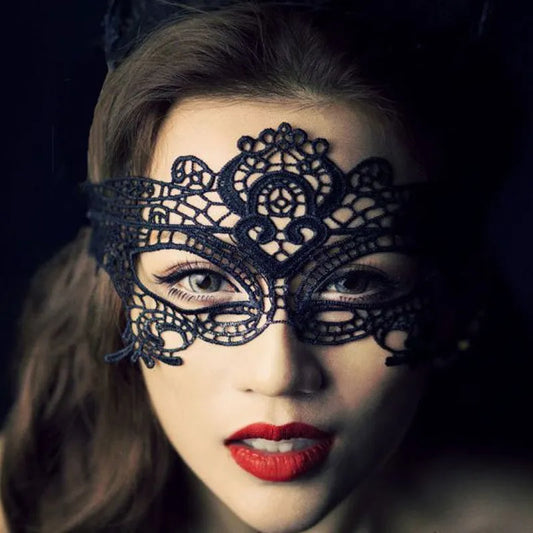 Lace Queen Hollow Mask